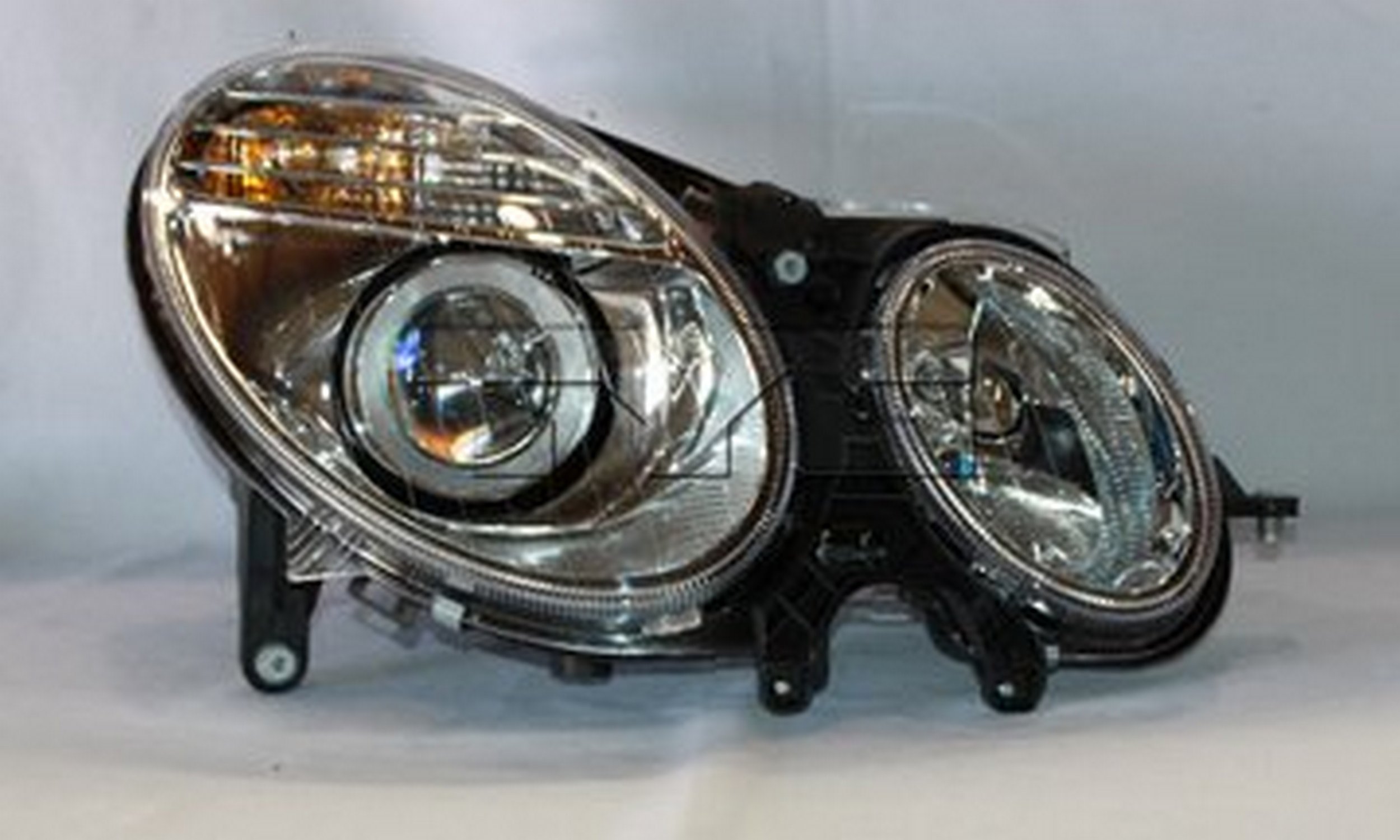 TYC 20-6977-00 - Headlight Assembly (Right)