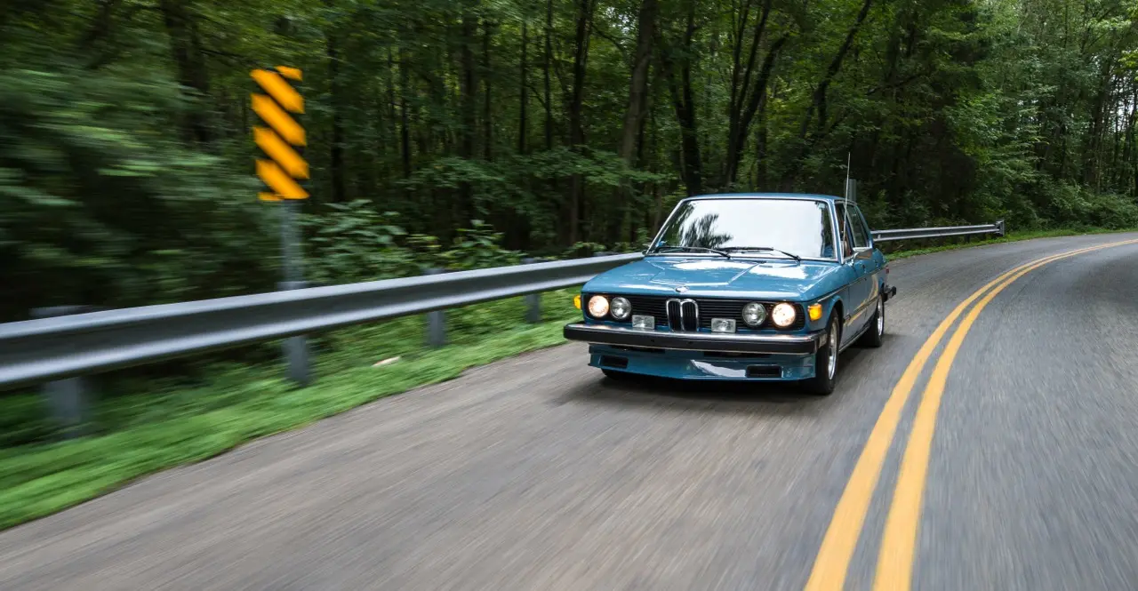 1975 BMW 530i E12