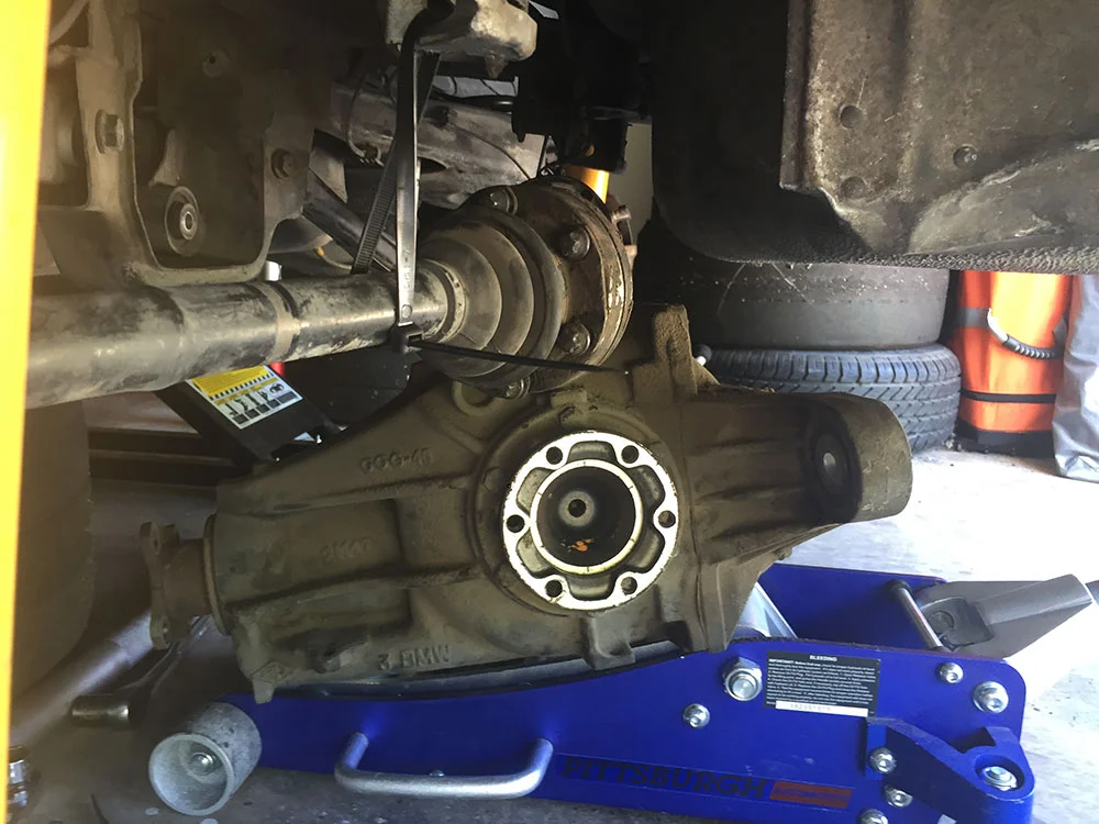 BMW E36 Differential Rebuild step 6